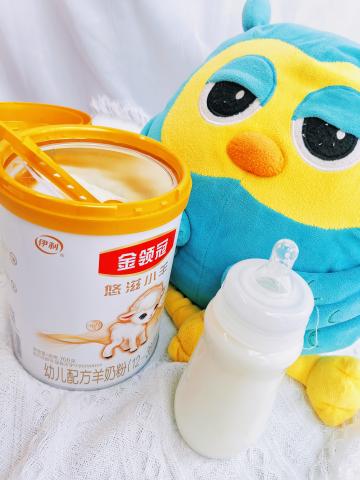 金领冠婴幼儿奶粉 给宝宝深层的呵护